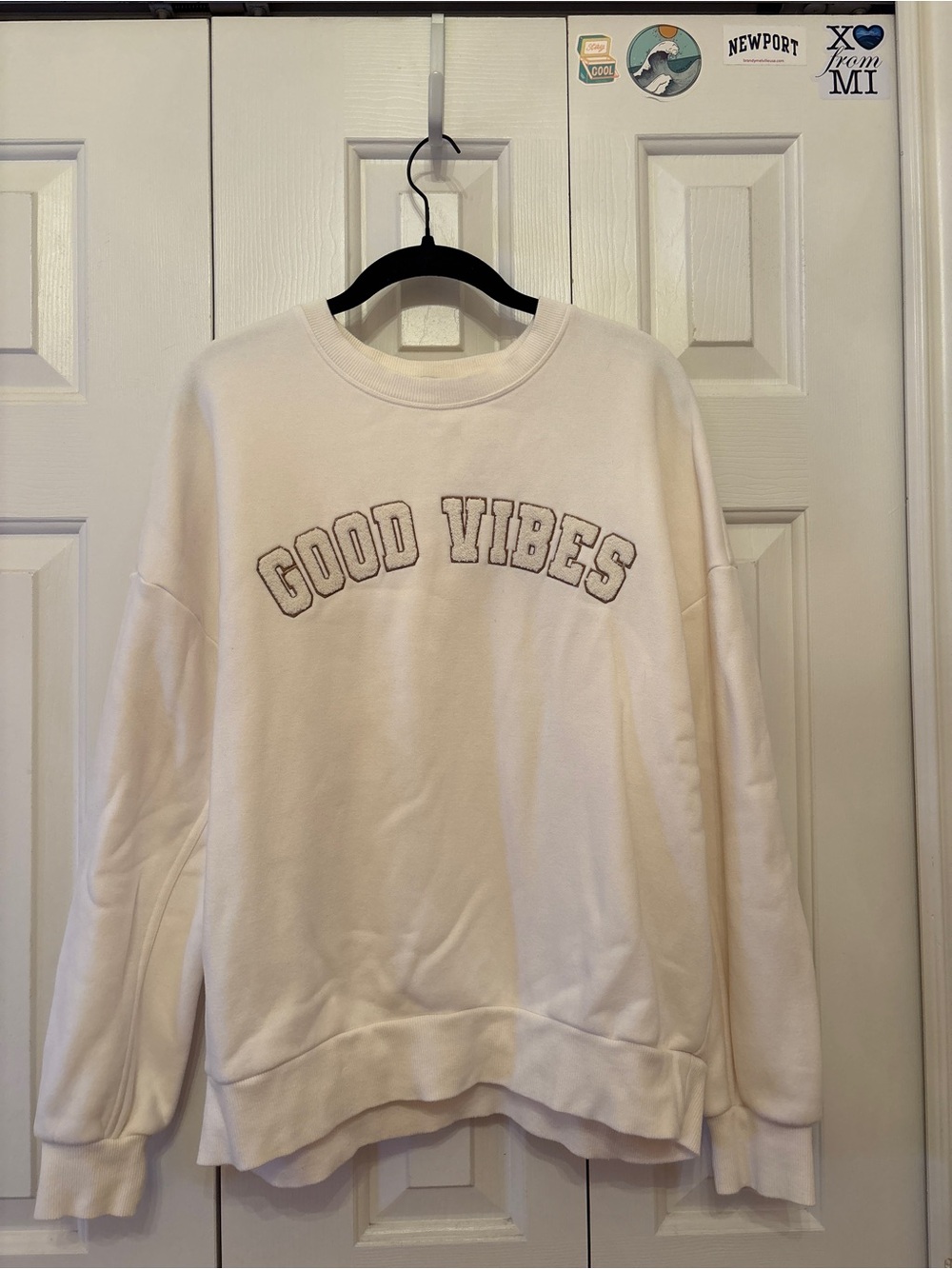 Z Supply Cream 'Good Vibes' Crewneck Sweatshirt